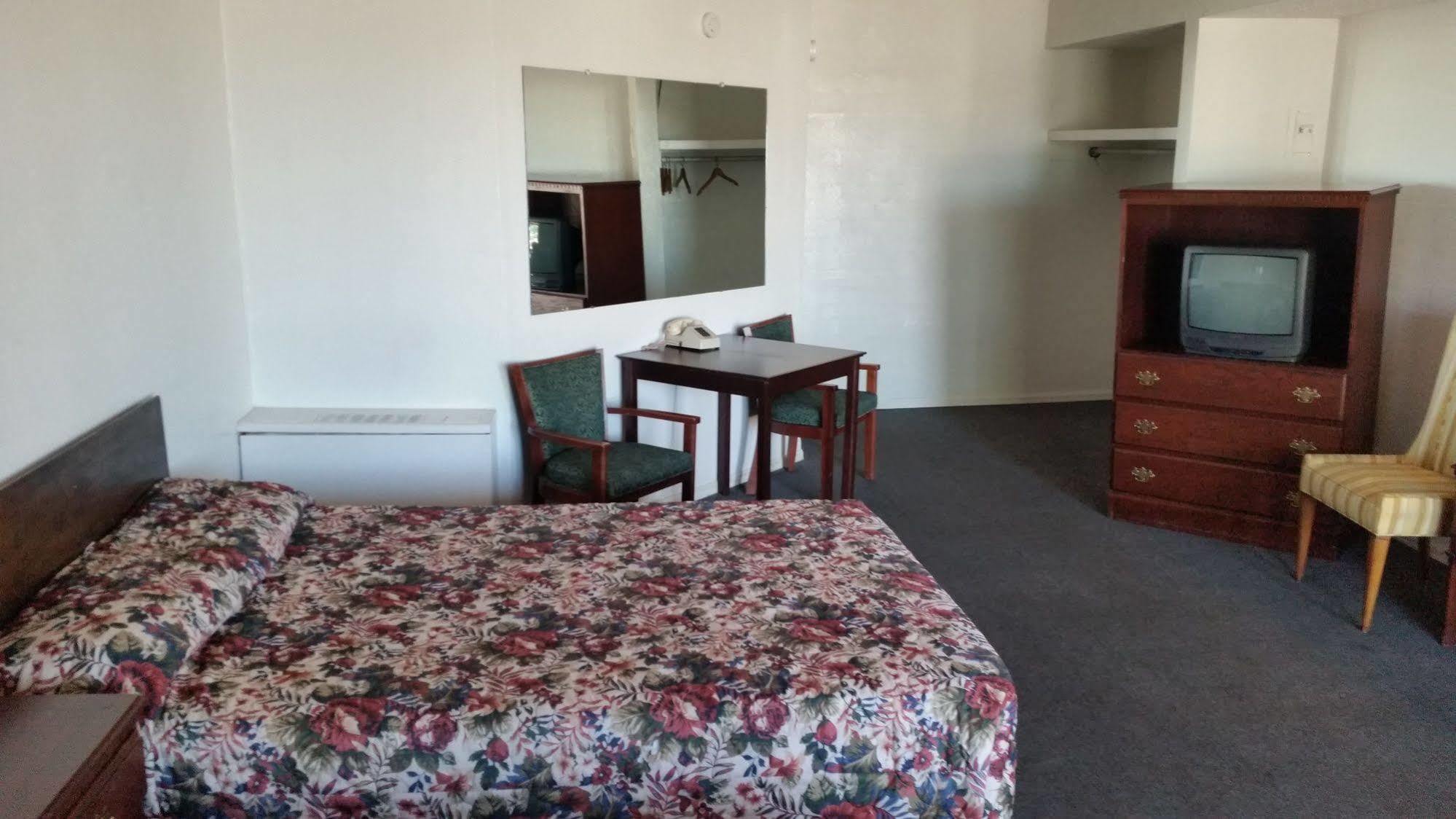 Essex House Motel ลิตเติลตัน ภายนอก รูปภาพ